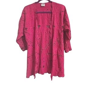 Silky Line Made in Indonesia lace open front kimono top. Pink. OS